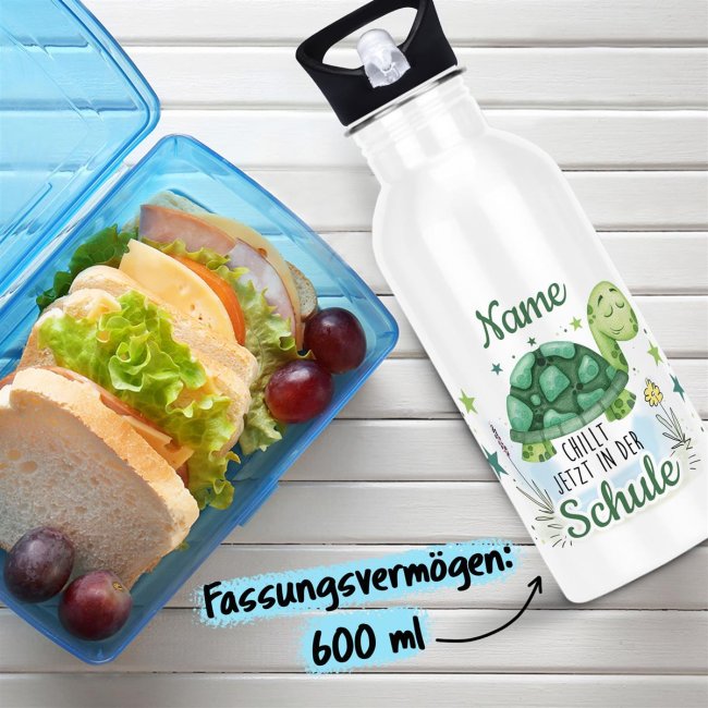 Trinkflasche mit Name zur Einschulung - Chillt in der Schule - 600 ml