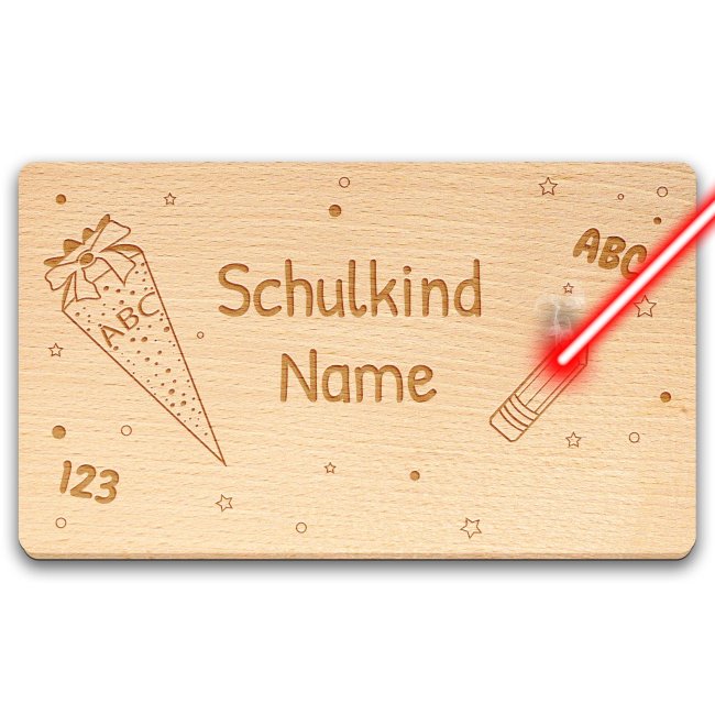 Graviertes Holzbrett - Schulkind - mit Name personalisierbar