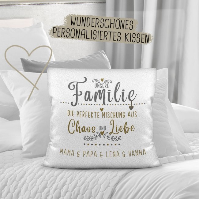 Kissen f&uuml;r die Familie mit Spruch und Wunschnamen - Wei&szlig; flauschig