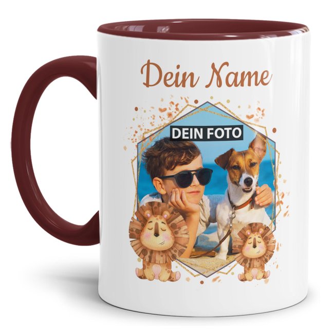 Tasse f&uuml;r Kinder - Fotocollage L&ouml;we - mit Name - Innen &amp; Henkel Weinrot