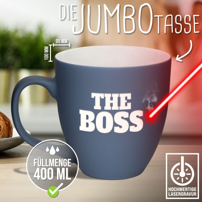 Samtig-matte Porzellantasse mit Gravur - XXL Jumbotasse - THE BOSS - Softtouch-Effekt