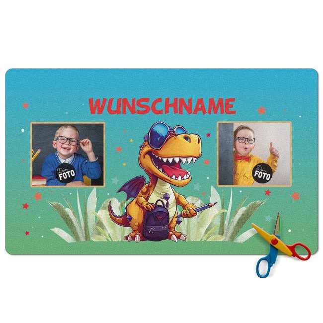 Schreibtischunterlage f&uuml;r Kinder - Dino - mit Fotos und Name personalisierbar - in zwei Gr&ouml;&szlig;en