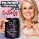 Schwarze Chefin-Tasse mit Spruch - Stolze Chefin