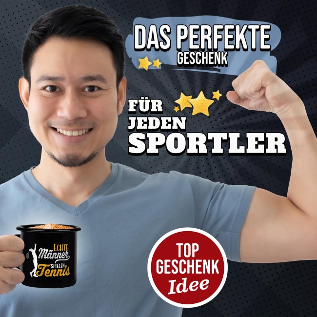 Schwarze Emaille-Tasse mit Spruch - Echte M&auml;nner spielen Tennis