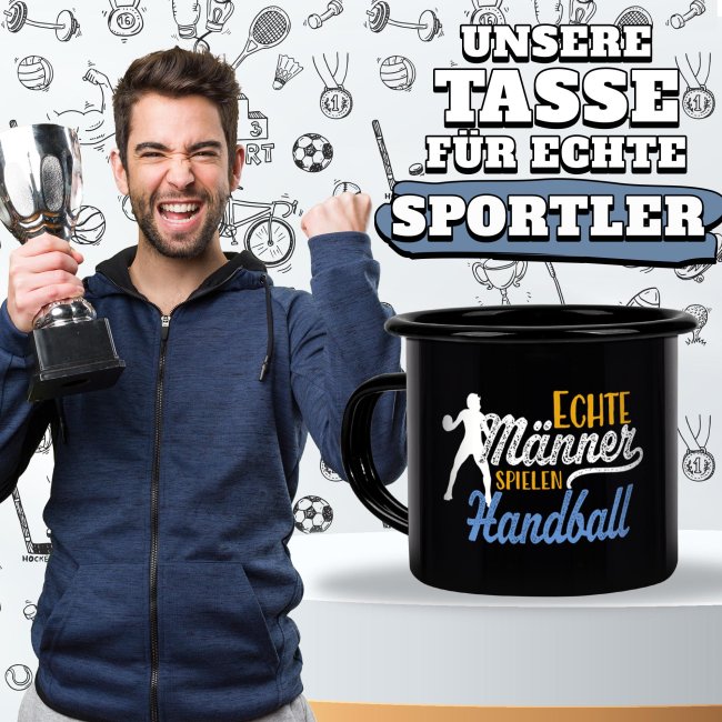 Schwarze Emaille-Tasse mit Spruch - Echte M&auml;nner spielen Handball