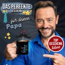 Emaille-Tasse in schwarz - Definition Papa - mit 2 Fotos