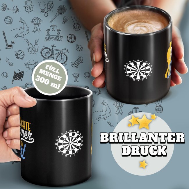 Schwarze Tasse mit Spruch - Echte M&auml;nner spielen Dart