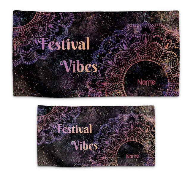 Handtuch mit Name personalisieren - Festival Vibes - in 2 Gr&ouml;&szlig;en