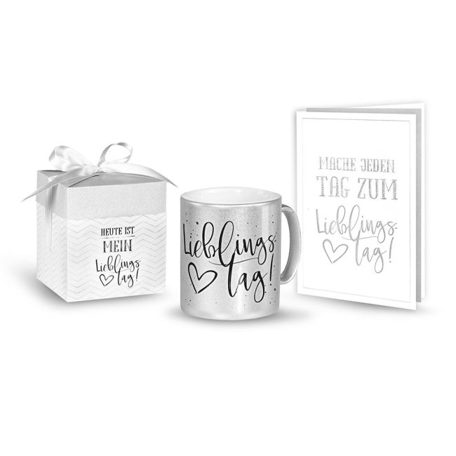 Geschenk-Set aus Spruch-Tasse mit Geschenk-Box und passender Gru&szlig;-Karte &quot;Lieblingstag&quot;