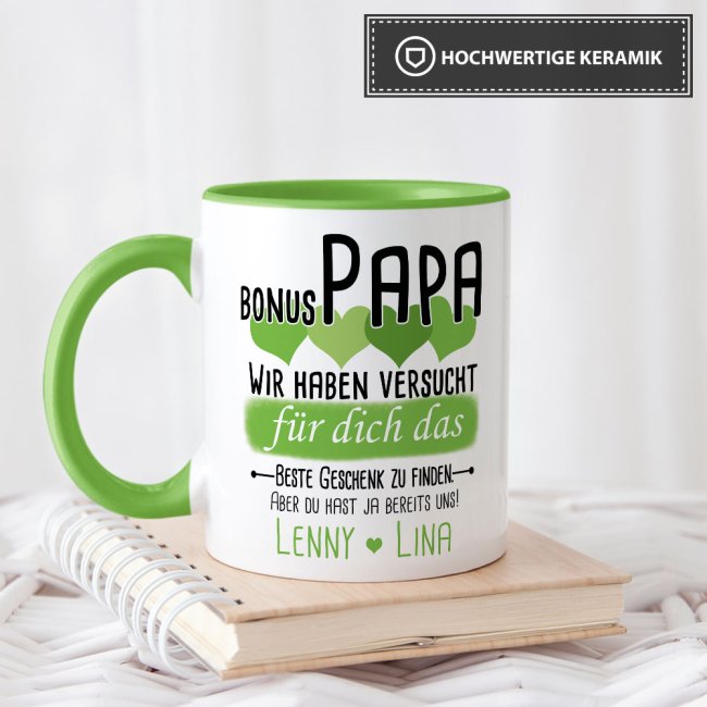 Tasse von WUNSCHNAMEN - F&uuml;r Bonus-Papa von mehr Kindern - Innen &amp; Henkel Hellgr&uuml;n